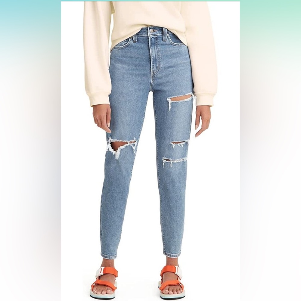 Levi’s Women’s high waisted mom jean - size 31